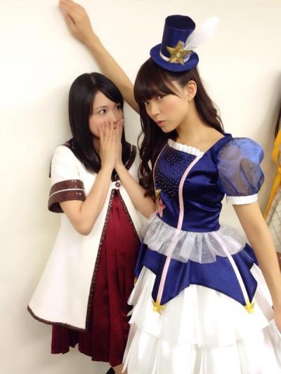 【ラブライブ！】でもお前ら実際みもりんかジョルノに壁ドンされてアゴクイされたらレズになるよな？
